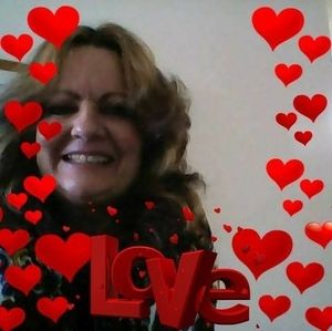 Meet your Posher, Juanita